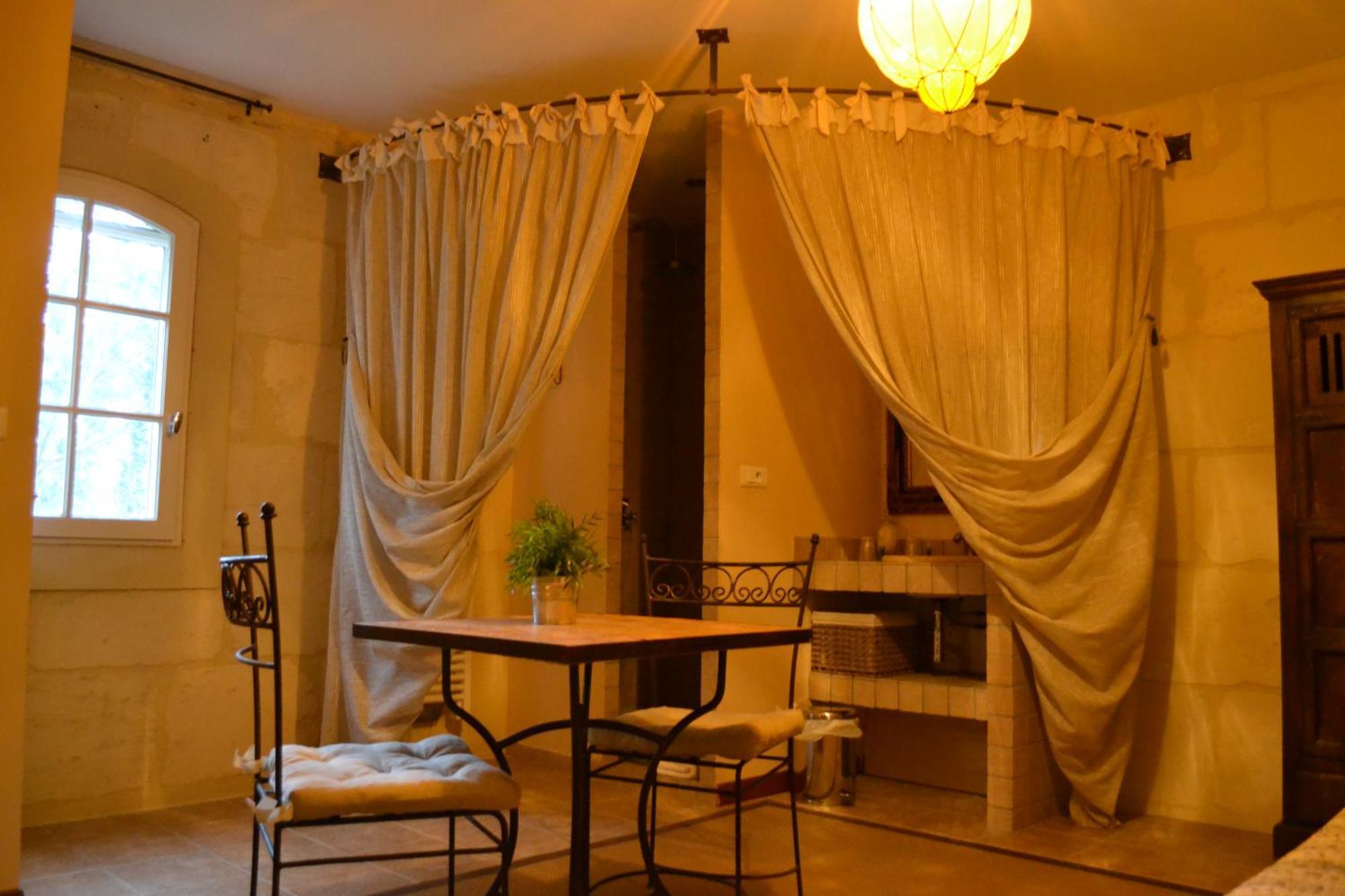 Mas Petit Prince Arles Rum bild
